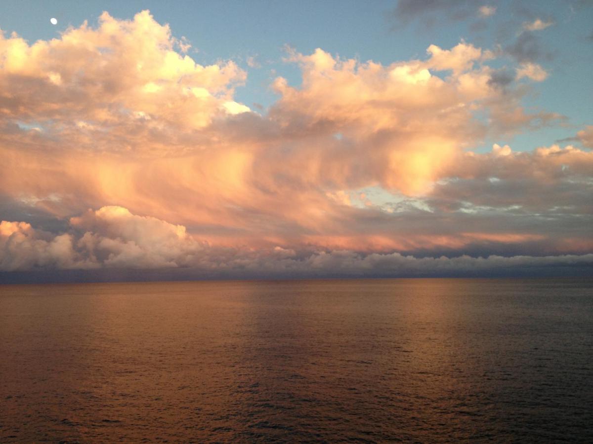 Sunrise On The Ocean Apartment Канделария Екстериор снимка